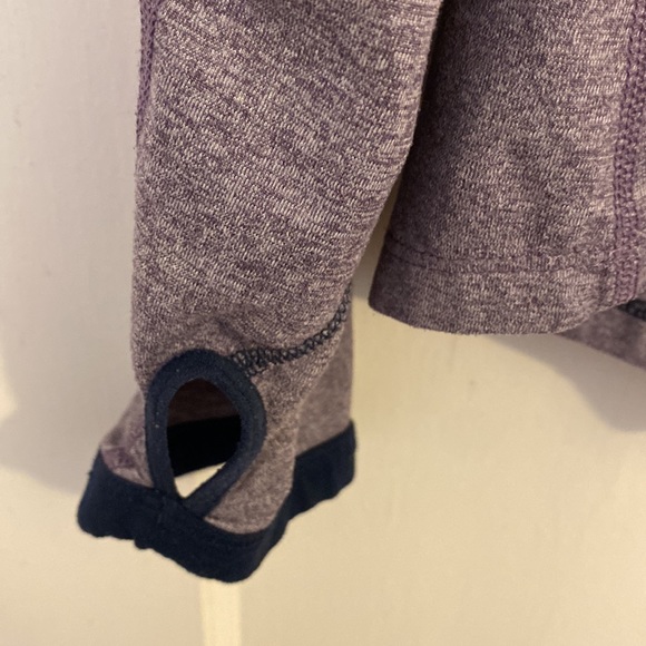 Nike Dri-Fit long sleeve 1/4 zip - Picture 4 of 8